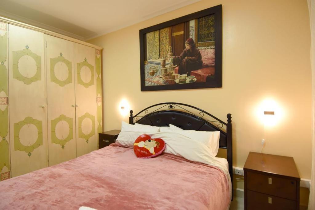 Appartement Elegant Et Climatise Au Centre Avec Terrasse - Proche Plage Et Attractions ! Tanger Eksteriør billede