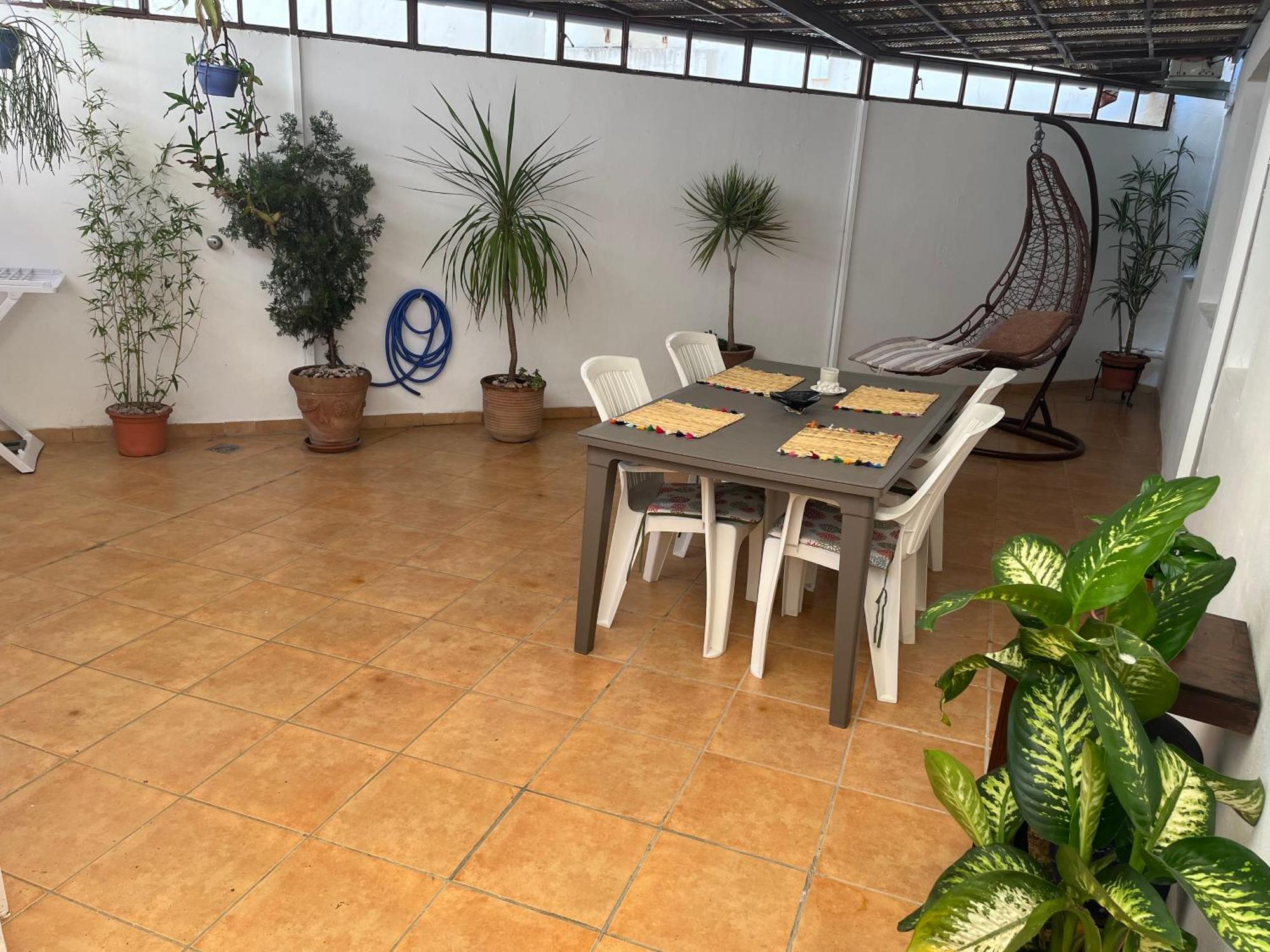 Appartement Elegant Et Climatise Au Centre Avec Terrasse - Proche Plage Et Attractions ! Tanger Eksteriør billede
